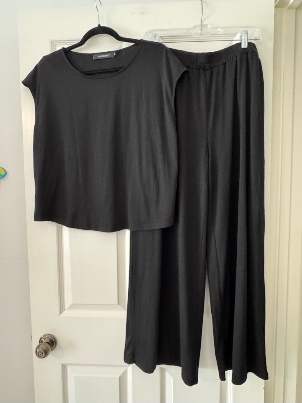 Black Two-Piece Lounge Set - Top & Wide Leg Pants